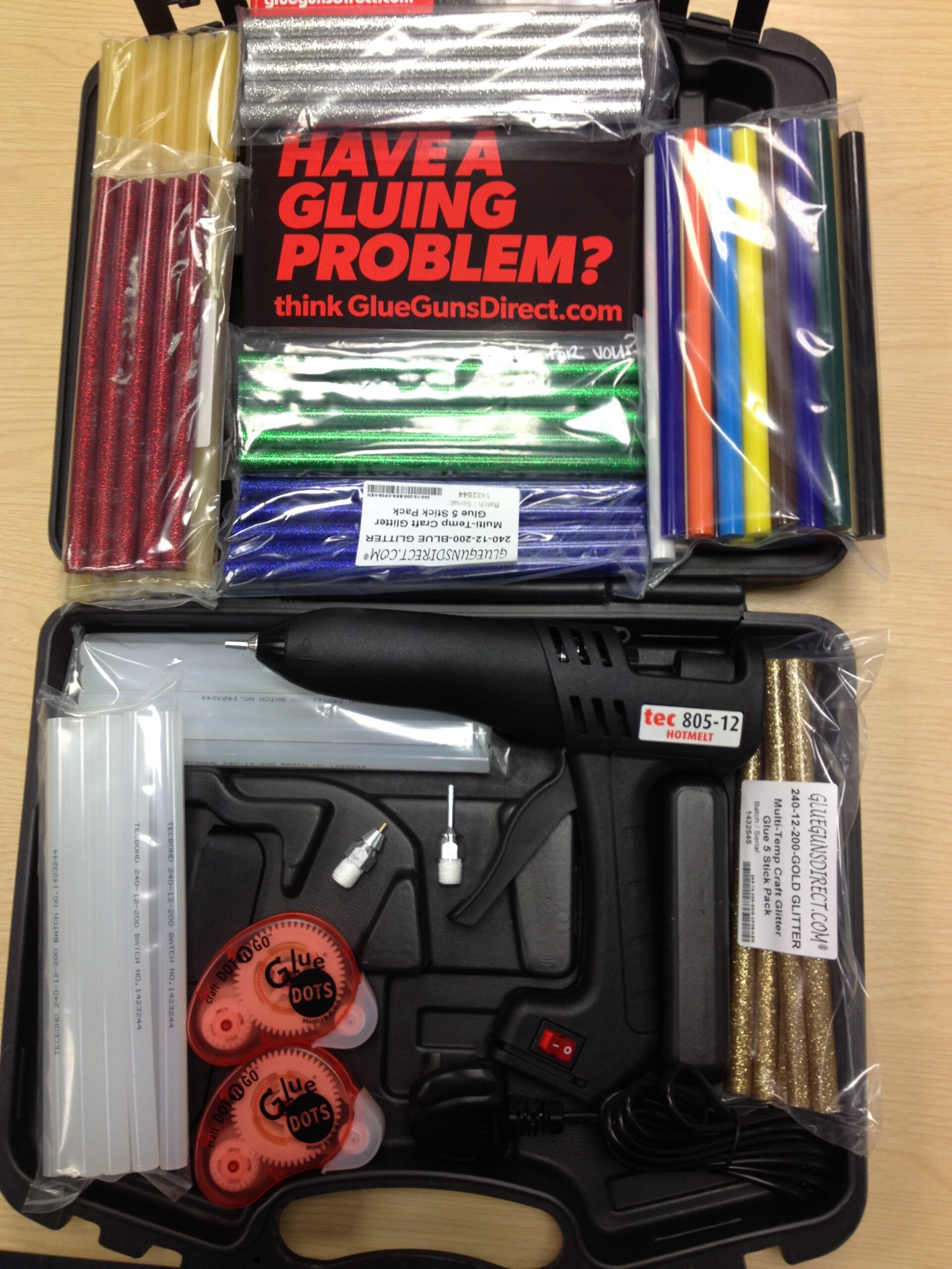 https://www.gluegunsdirect.com/2015/04/crafters-glue-gun-kit/img_1257/